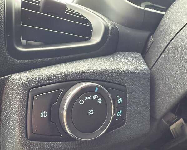 Форд Экоспорт, объемом двигателя 2 л и пробегом 61 тыс. км за 15000 $, фото 18 на Automoto.ua