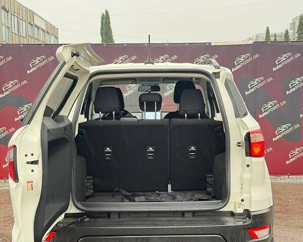 Форд Экоспорт, объемом двигателя 2 л и пробегом 61 тыс. км за 15000 $, фото 11 на Automoto.ua