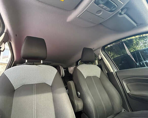 Серый Форд Экоспорт, объемом двигателя 1.5 л и пробегом 92 тыс. км за 11500 $, фото 7 на Automoto.ua