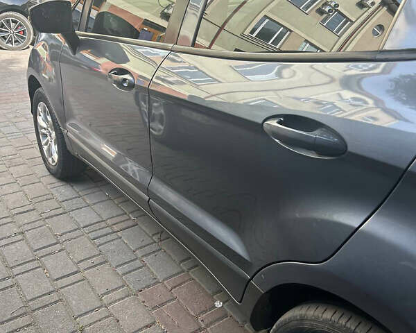 Серый Форд Экоспорт, объемом двигателя 1.5 л и пробегом 92 тыс. км за 11500 $, фото 3 на Automoto.ua