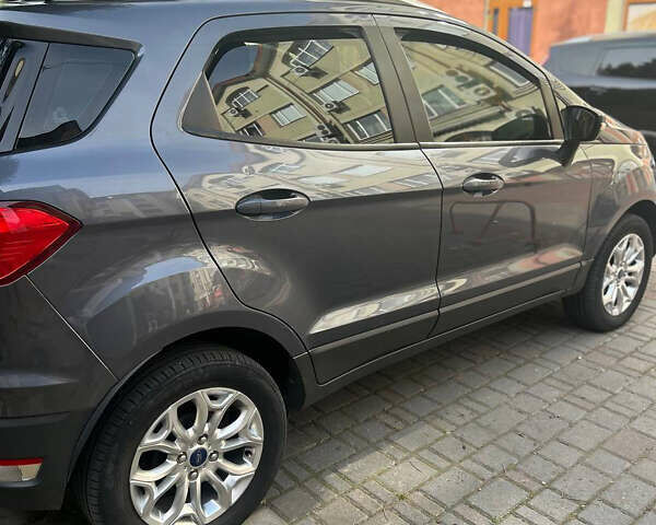 Серый Форд Экоспорт, объемом двигателя 1.5 л и пробегом 92 тыс. км за 11500 $, фото 1 на Automoto.ua