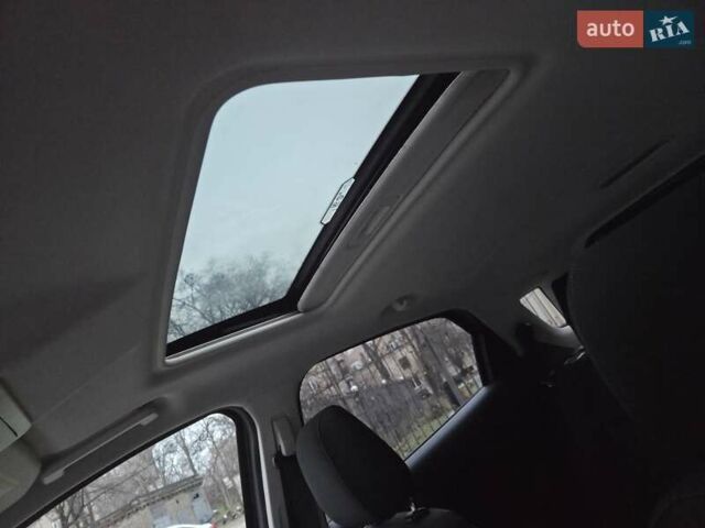 Серый Форд Экоспорт, объемом двигателя 1 л и пробегом 40 тыс. км за 12300 $, фото 9 на Automoto.ua