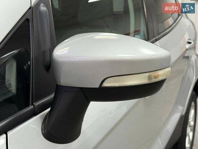 Серый Форд Экоспорт, объемом двигателя 2 л и пробегом 45 тыс. км за 13990 $, фото 14 на Automoto.ua