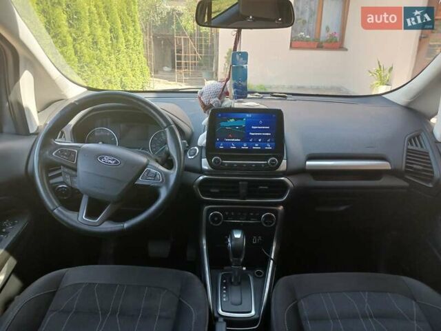 Серый Форд Экоспорт, объемом двигателя 2 л и пробегом 116 тыс. км за 9999 $, фото 5 на Automoto.ua