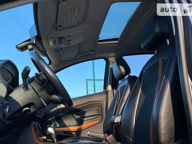 Серый Форд Экоспорт, объемом двигателя 2 л и пробегом 40 тыс. км за 14900 $, фото 9 на Automoto.ua