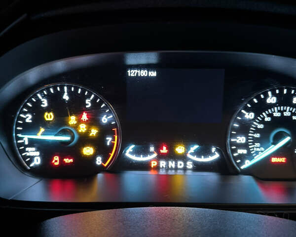 Серый Форд Экоспорт, объемом двигателя 2 л и пробегом 127 тыс. км за 10800 $, фото 4 на Automoto.ua