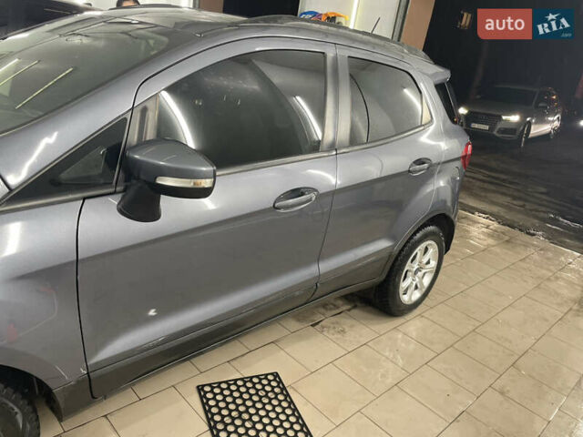 Серый Форд Экоспорт, объемом двигателя 1 л и пробегом 57 тыс. км за 11499 $, фото 2 на Automoto.ua