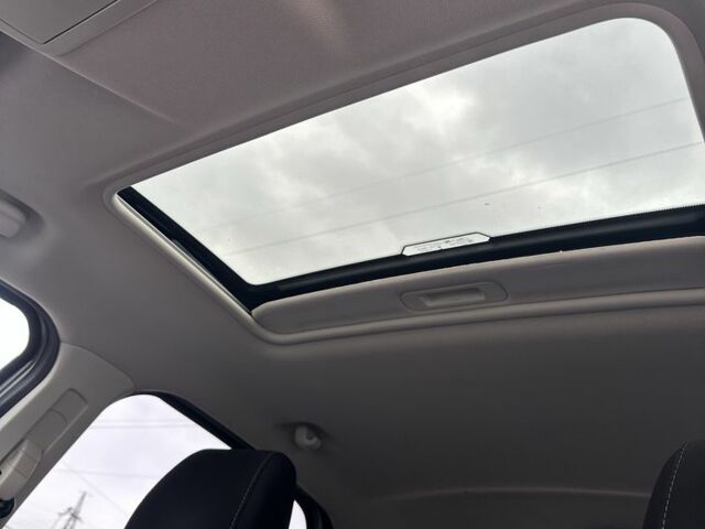 Серый Форд Экоспорт, объемом двигателя 1 л и пробегом 96 тыс. км за 12000 $, фото 7 на Automoto.ua