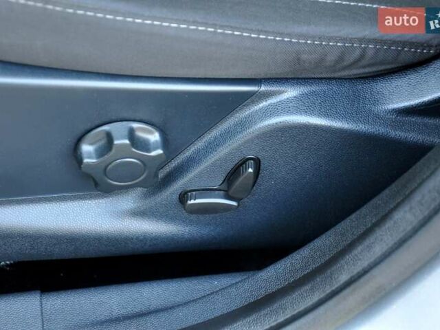 Серый Форд Экоспорт, объемом двигателя 2 л и пробегом 115 тыс. км за 10400 $, фото 30 на Automoto.ua