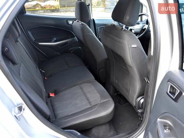 Серый Форд Экоспорт, объемом двигателя 2 л и пробегом 115 тыс. км за 10400 $, фото 24 на Automoto.ua