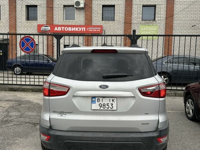 Серый Форд Экоспорт, объемом двигателя 1 л и пробегом 96 тыс. км за 12000 $, фото 5 на Automoto.ua