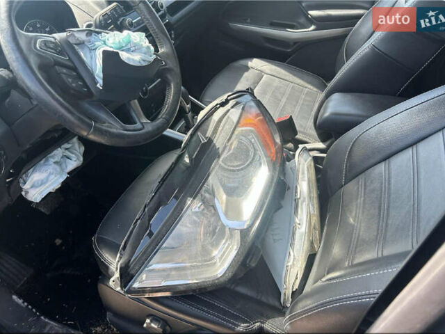 Серый Форд Экоспорт, объемом двигателя 2 л и пробегом 102 тыс. км за 7400 $, фото 7 на Automoto.ua