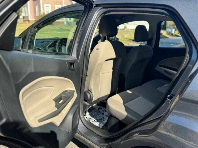 Серый Форд Экоспорт, объемом двигателя 2 л и пробегом 49 тыс. км за 1600 $, фото 7 на Automoto.ua