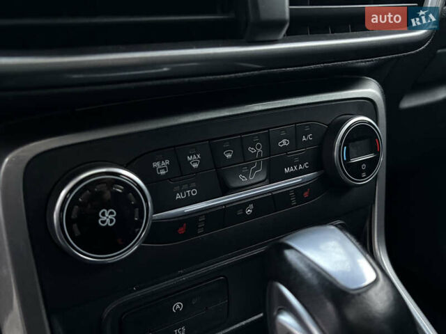 Сірий Форд Екоспорт, об'ємом двигуна 2 л та пробігом 147 тис. км за 11200 $, фото 25 на Automoto.ua