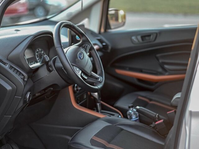 Серый Форд Экоспорт, объемом двигателя 2 л и пробегом 154 тыс. км за 11100 $, фото 19 на Automoto.ua