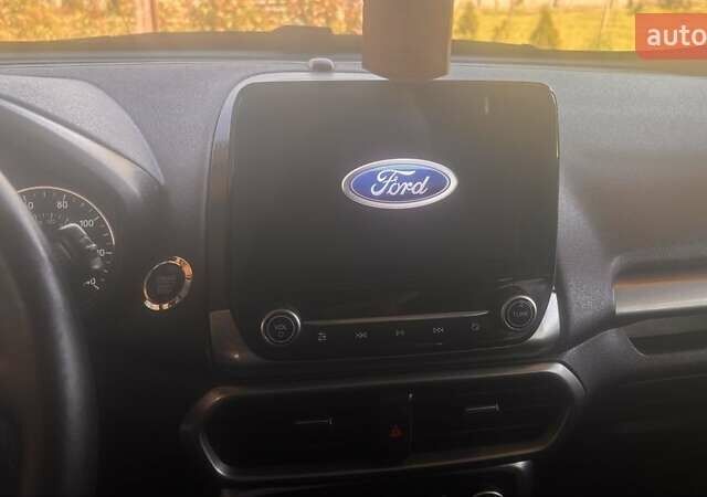 Серый Форд Экоспорт, объемом двигателя 2 л и пробегом 82 тыс. км за 11500 $, фото 1 на Automoto.ua