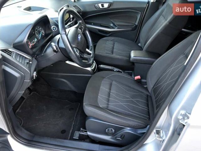 Серый Форд Экоспорт, объемом двигателя 2 л и пробегом 115 тыс. км за 10400 $, фото 16 на Automoto.ua