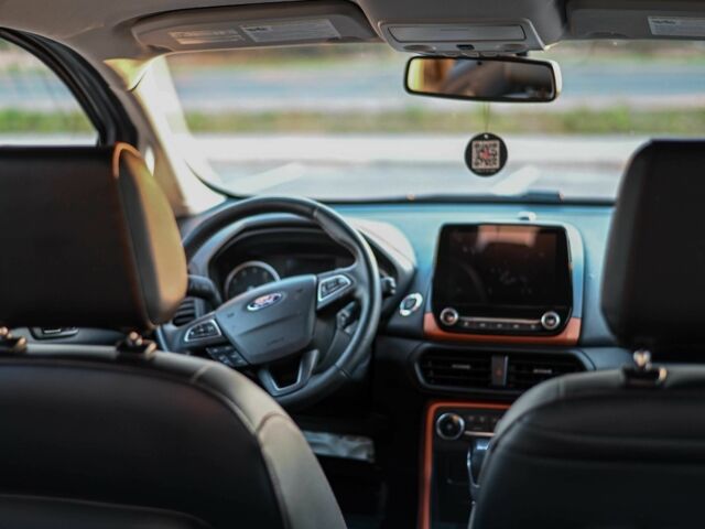 Серый Форд Экоспорт, объемом двигателя 2 л и пробегом 154 тыс. км за 11100 $, фото 14 на Automoto.ua