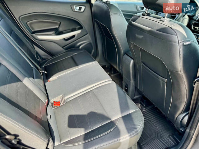 Форд Екоспорт 2018 у Львові на Automoto.ua Сірий Форд Екоспорт, об'ємом двигуна 2 л та пробігом 99 тис. км за 10000 $, фото 7 на Automoto.ua