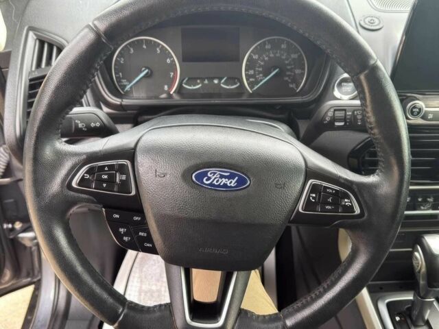 Серый Форд Экоспорт, объемом двигателя 1 л и пробегом 30 тыс. км за 7000 $, фото 5 на Automoto.ua