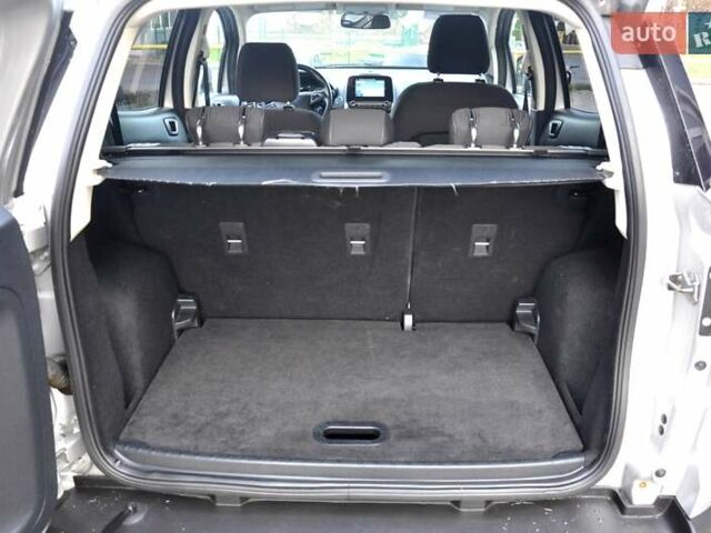 Серый Форд Экоспорт, объемом двигателя 2 л и пробегом 115 тыс. км за 10400 $, фото 22 на Automoto.ua