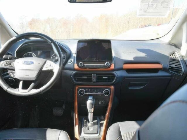 Серый Форд Экоспорт, объемом двигателя 2 л и пробегом 84 тыс. км за 9300 $, фото 7 на Automoto.ua