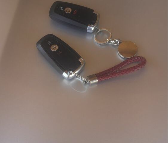 Серый Форд Экоспорт, объемом двигателя 2 л и пробегом 82 тыс. км за 11500 $, фото 7 на Automoto.ua