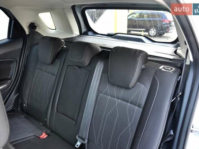 Серый Форд Экоспорт, объемом двигателя 2 л и пробегом 115 тыс. км за 10400 $, фото 21 на Automoto.ua