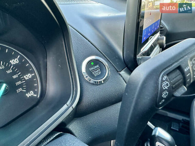 Серый Форд Экоспорт, объемом двигателя 1 л и пробегом 31 тыс. км за 14000 $, фото 20 на Automoto.ua