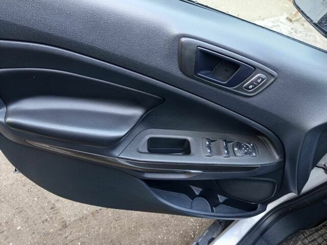 Сірий Форд Екоспорт, об'ємом двигуна 2 л та пробігом 122 тис. км за 282 $, фото 6 на Automoto.ua