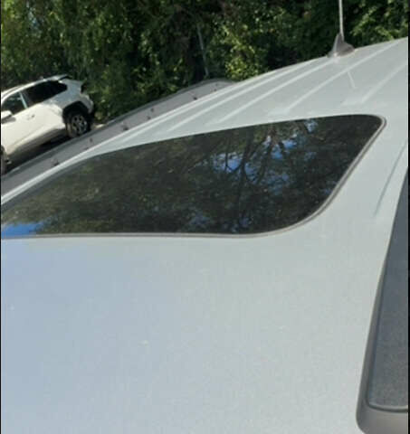 Серый Форд Экоспорт, объемом двигателя 1 л и пробегом 62 тыс. км за 6500 $, фото 11 на Automoto.ua