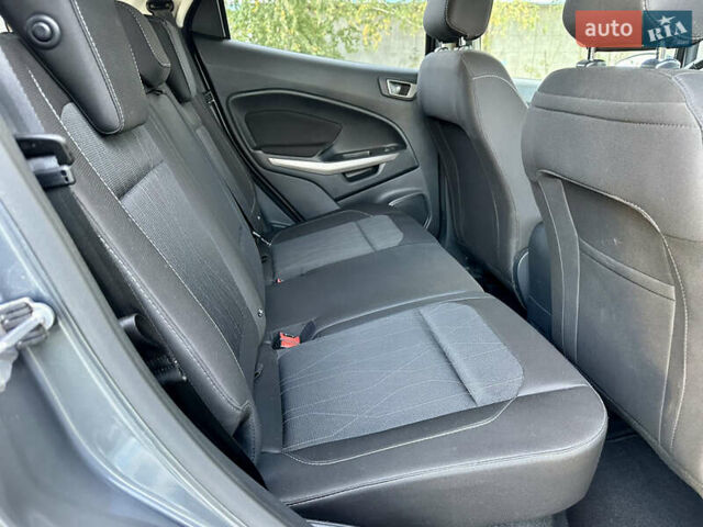 Серый Форд Экоспорт, объемом двигателя 1 л и пробегом 31 тыс. км за 14000 $, фото 24 на Automoto.ua