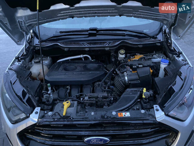 Серый Форд Экоспорт, объемом двигателя 2 л и пробегом 120 тыс. км за 13000 $, фото 24 на Automoto.ua