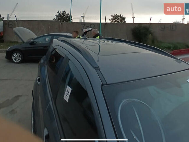 Серый Форд Экоспорт, объемом двигателя 2 л и пробегом 136 тыс. км за 7100 $, фото 6 на Automoto.ua