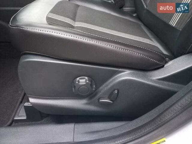 Сірий Форд Екоспорт, об'ємом двигуна 2 л та пробігом 91 тис. км за 12400 $, фото 11 на Automoto.ua