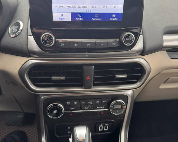 Серый Форд Экоспорт, объемом двигателя 1 л и пробегом 89 тыс. км за 10900 $, фото 12 на Automoto.ua