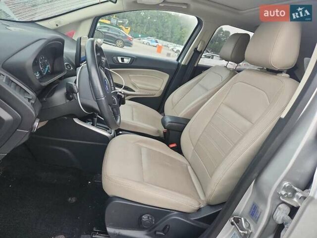 Серый Форд Экоспорт, объемом двигателя 2 л и пробегом 74 тыс. км за 2000 $, фото 6 на Automoto.ua