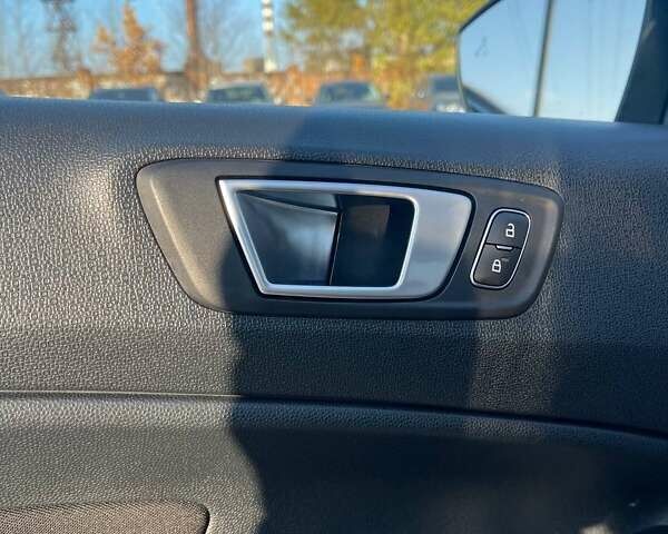 Сірий Форд Екоспорт, об'ємом двигуна 2 л та пробігом 55 тис. км за 13800 $, фото 13 на Automoto.ua