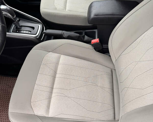 Серый Форд Экоспорт, объемом двигателя 1 л и пробегом 89 тыс. км за 10900 $, фото 17 на Automoto.ua