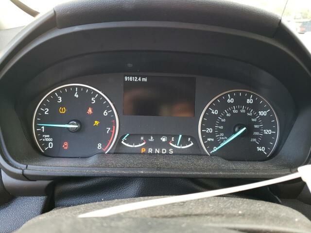 Сірий Форд Екоспорт, об'ємом двигуна 2 л та пробігом 147 тис. км за 8300 $, фото 8 на Automoto.ua