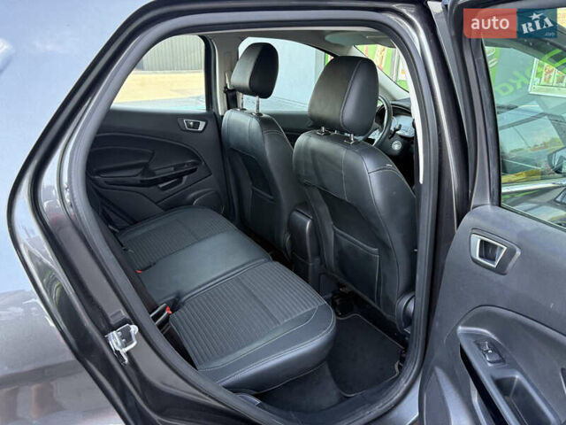 Серый Форд Экоспорт, объемом двигателя 1 л и пробегом 55 тыс. км за 13700 $, фото 5 на Automoto.ua