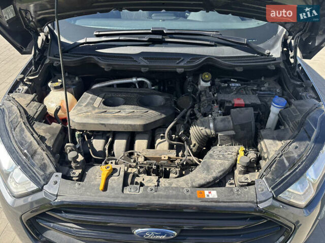 Серый Форд Экоспорт, объемом двигателя 2 л и пробегом 97 тыс. км за 12499 $, фото 19 на Automoto.ua