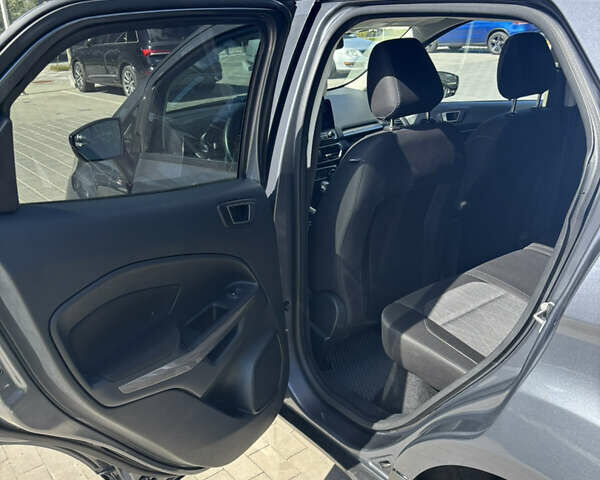 Серый Форд Экоспорт, объемом двигателя 2 л и пробегом 97 тыс. км за 12499 $, фото 17 на Automoto.ua