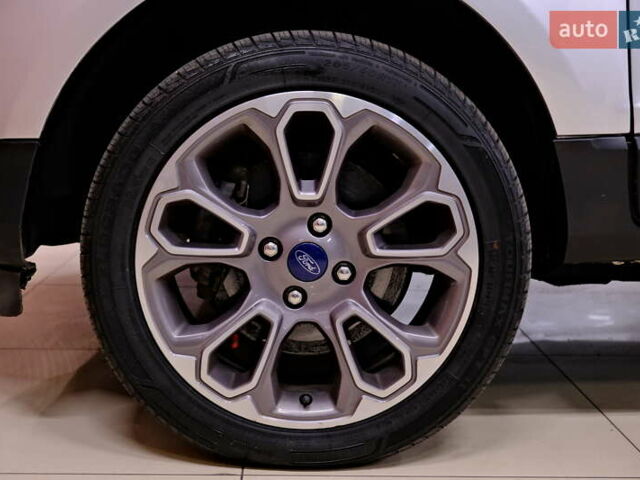 Серый Форд Экоспорт, объемом двигателя 2 л и пробегом 217 тыс. км за 12900 $, фото 45 на Automoto.ua