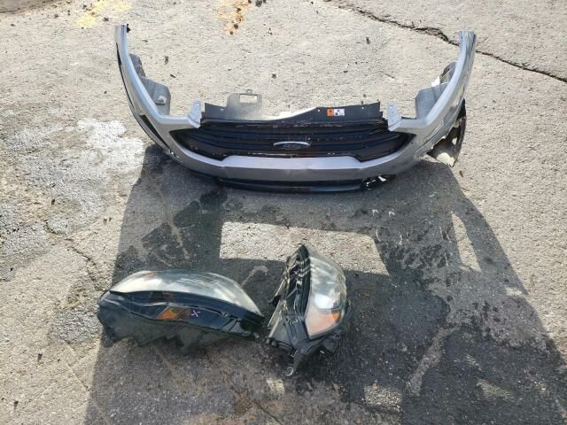 Сірий Форд Екоспорт, об'ємом двигуна 2 л та пробігом 147 тис. км за 8300 $, фото 12 на Automoto.ua