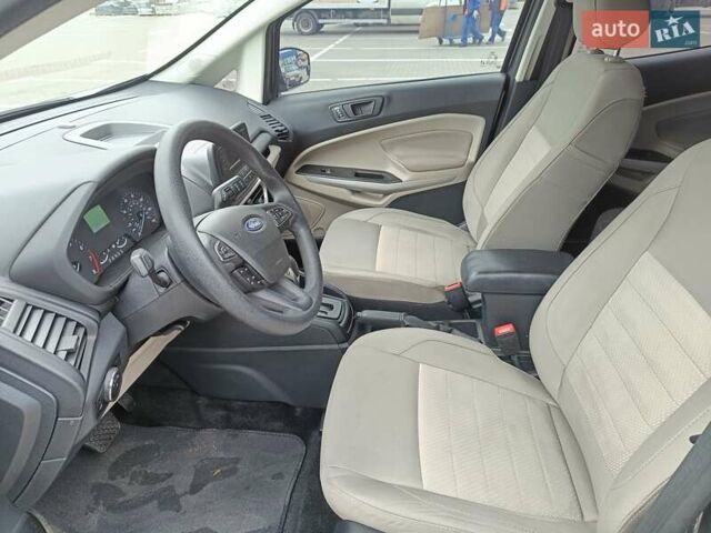 Серый Форд Экоспорт, объемом двигателя 2 л и пробегом 84 тыс. км за 12800 $, фото 10 на Automoto.ua