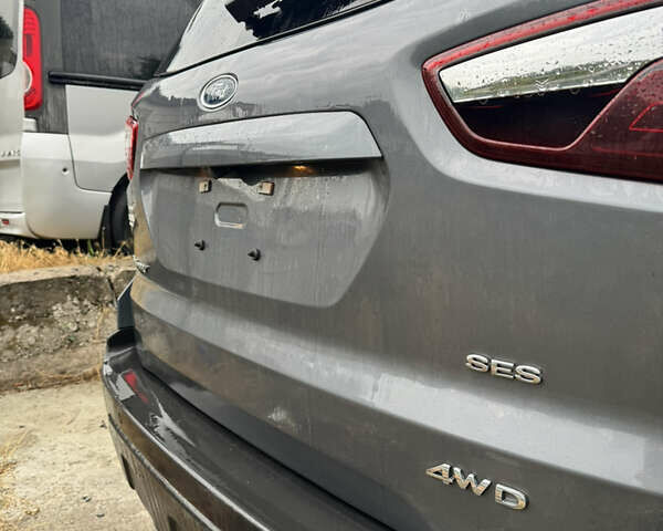 Серый Форд Экоспорт, объемом двигателя 2 л и пробегом 146 тыс. км за 13700 $, фото 10 на Automoto.ua