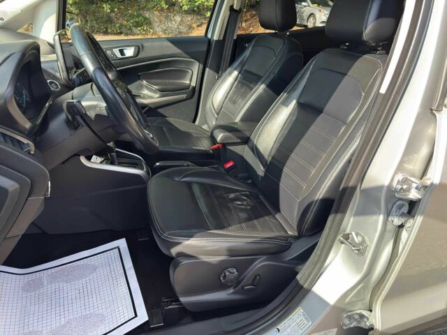 Сірий Форд Екоспорт, об'ємом двигуна 1 л та пробігом 48 тис. км за 2200 $, фото 6 на Automoto.ua