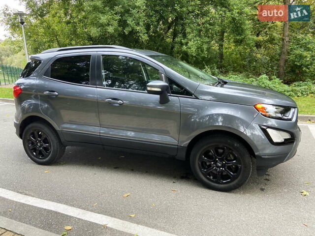 Серый Форд Экоспорт, объемом двигателя 1 л и пробегом 55 тыс. км за 12500 $, фото 3 на Automoto.ua