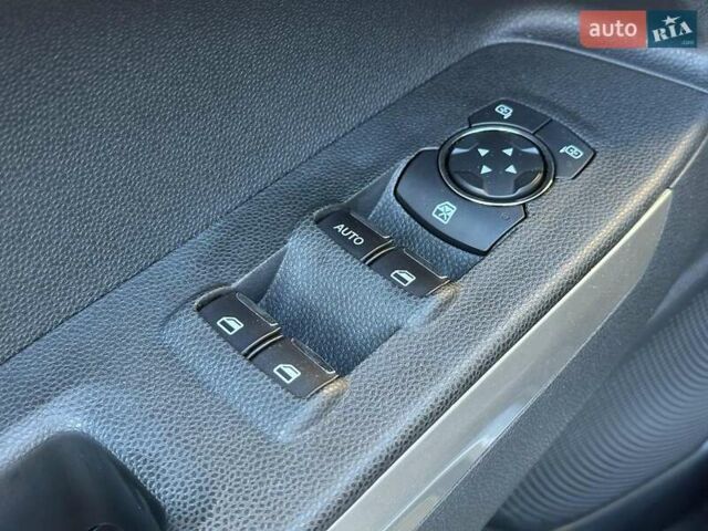Форд Екоспорт 2020 у Одесі на Automoto.ua Сірий Форд Екоспорт, об'ємом двигуна 2 л та пробігом 124 тис. км за 13790 $, фото 13 на Automoto.ua